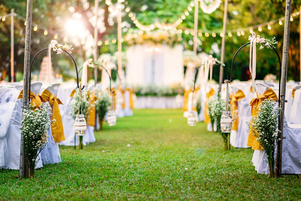 Les astuces pour organiser un mariage réussi dans un jardin plein air
